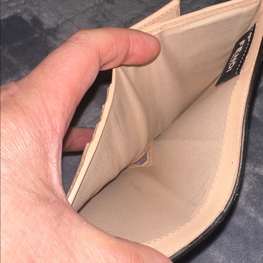 Fendi Compact Leather Wallet - Picture 10 of 13